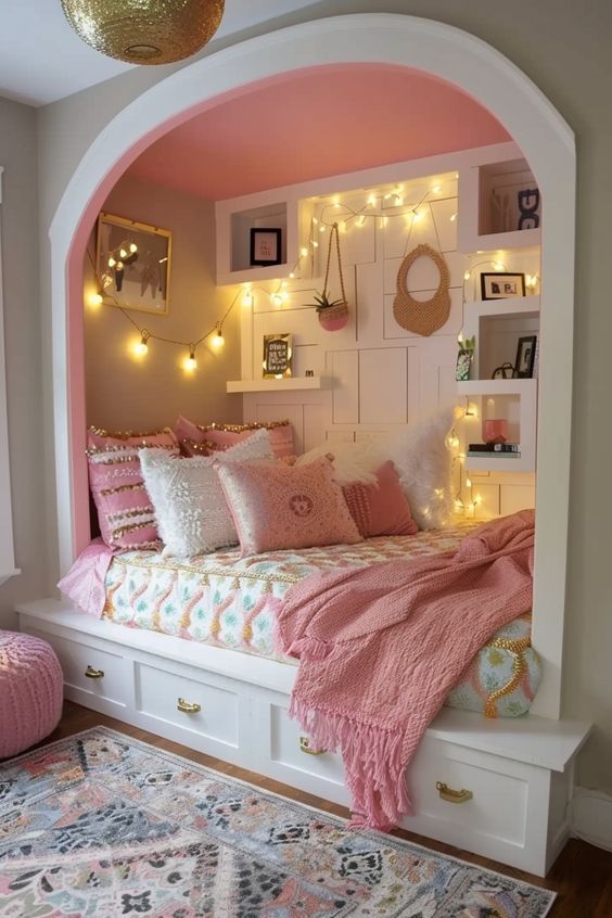 Vibrant Visions: Innovative Design Ideas for Teen Girls’ Rooms