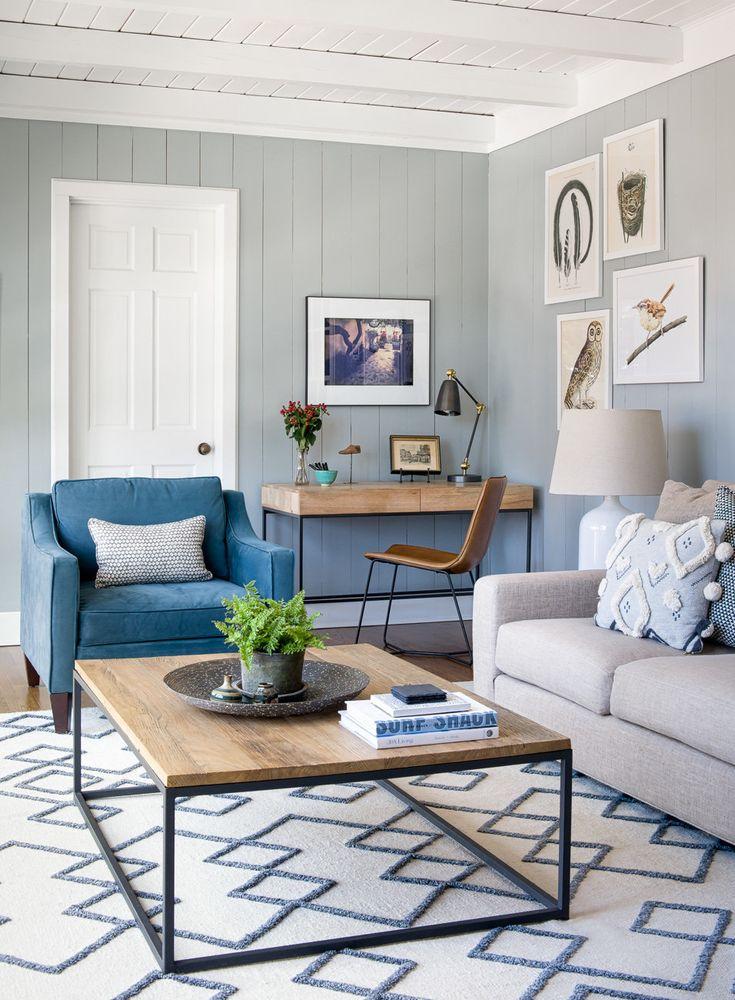 Incorporate natural wood for⁤ warmth in‌ a ⁢blue living room