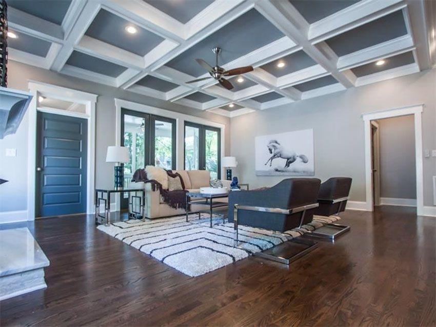 Choose⁣ a coffered ceiling to‍ elevate your blue living⁤ room style