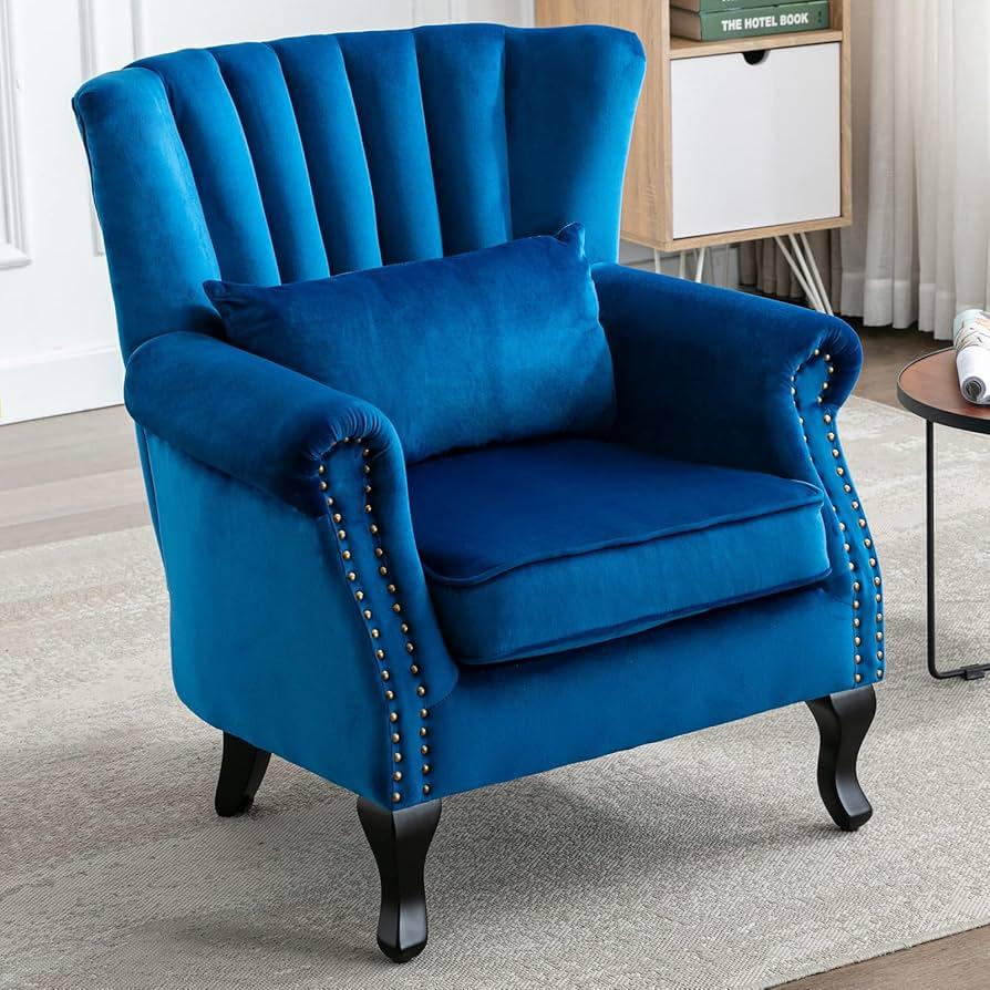 Create cozy reading corners in your blue living room with a stylish chair