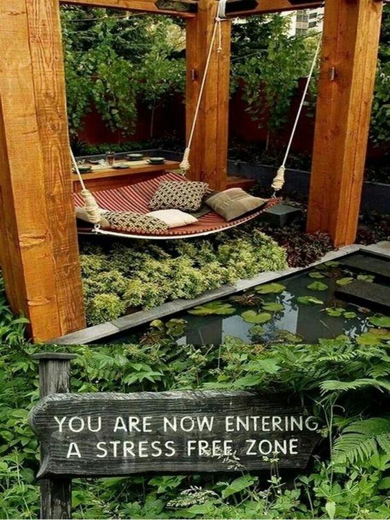 Designate a peaceful meditation corner in‌ your backyard oasis