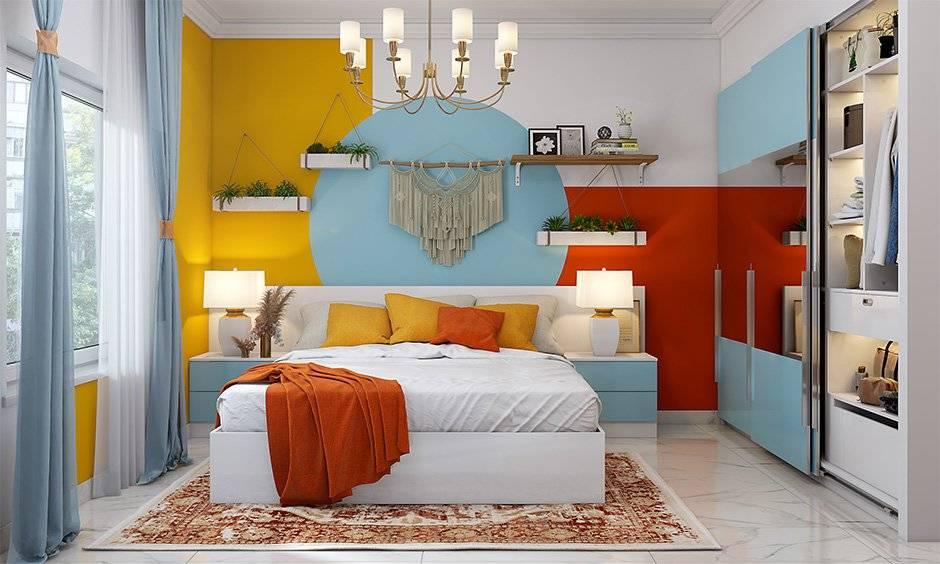 Art Deco​ bedroom: Bold geometric designs and rich ⁤colors for elegance