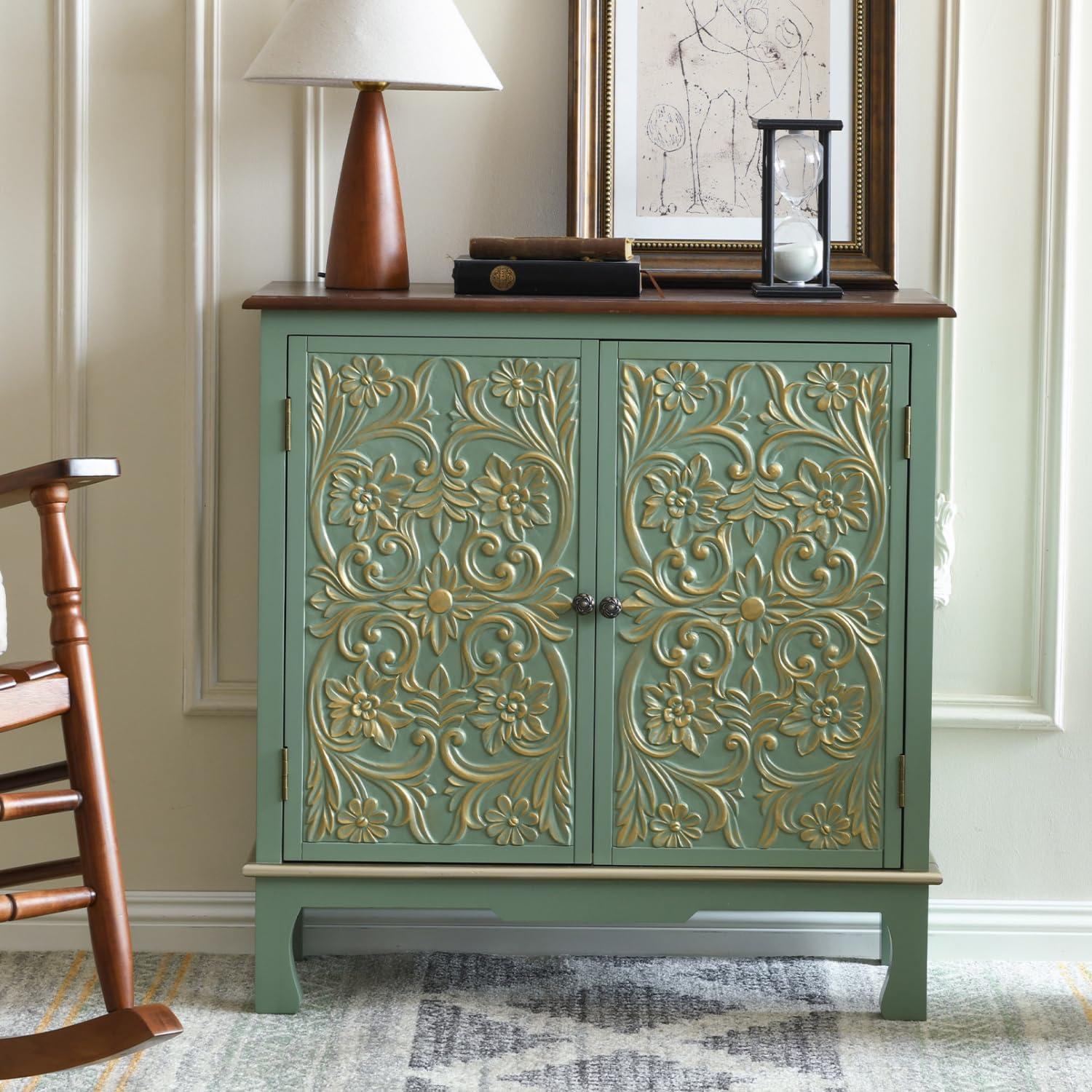 Find an‌ antique ​sideboard to hold⁢ treasures in your vintage living room