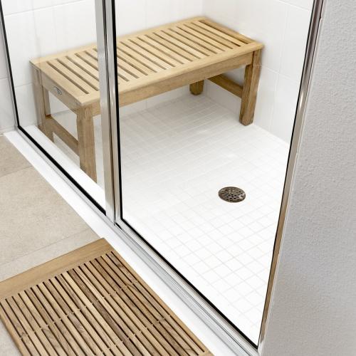 Install a wooden shower‌ bench for comfort⁢ and style in your wooden bathroom