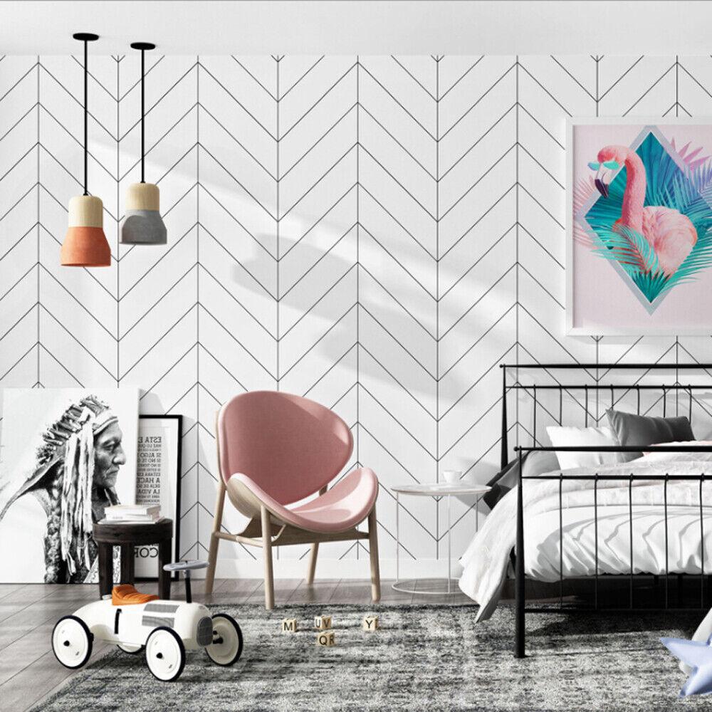 Use geometric patterns ⁤sparingly to enhance your minimalist⁤ bedroom style