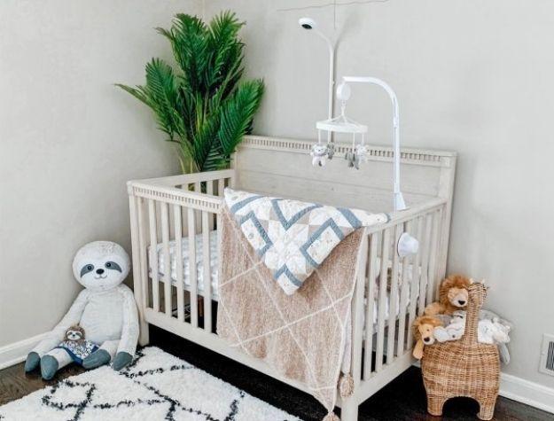 Choose ⁢space-saving furniture for efficiency without sacrificing style in your nursery nook