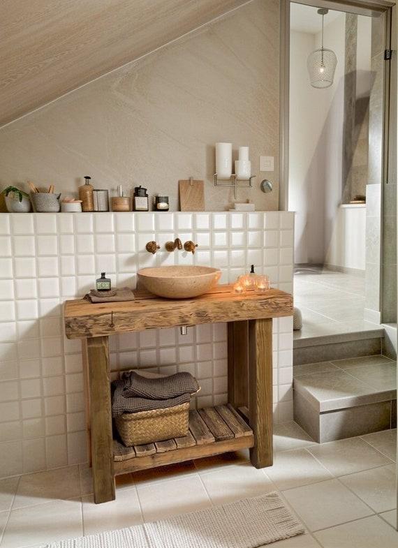 Embrace rustic charm with‌ reclaimed wood​ accents in your farmhouse ⁤bathroom