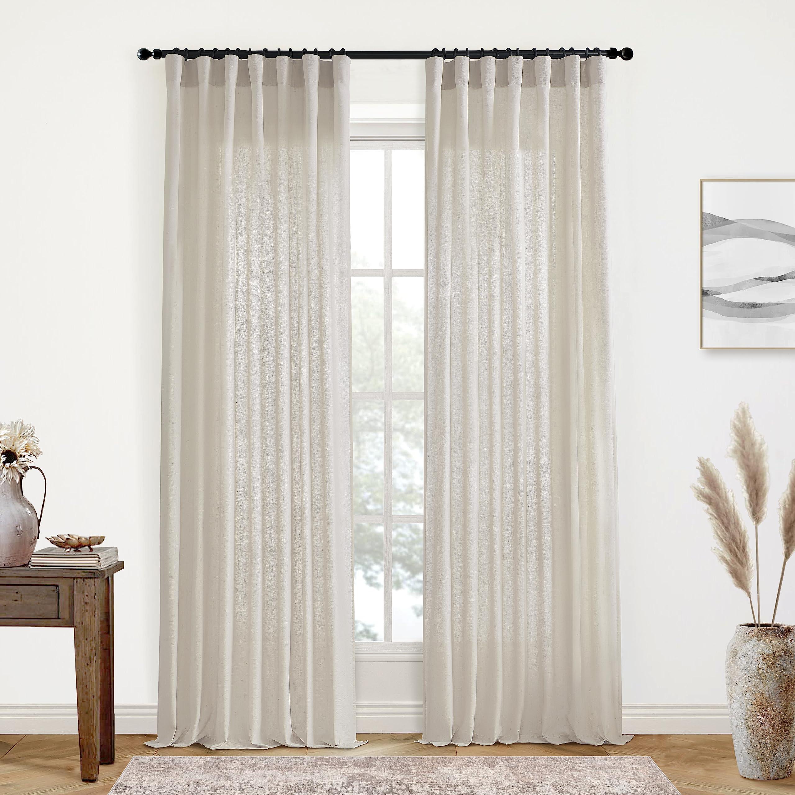 Use ⁣natural light ‍filters like sheer curtains to enhance your Earthy‍ Living Rooms warmth