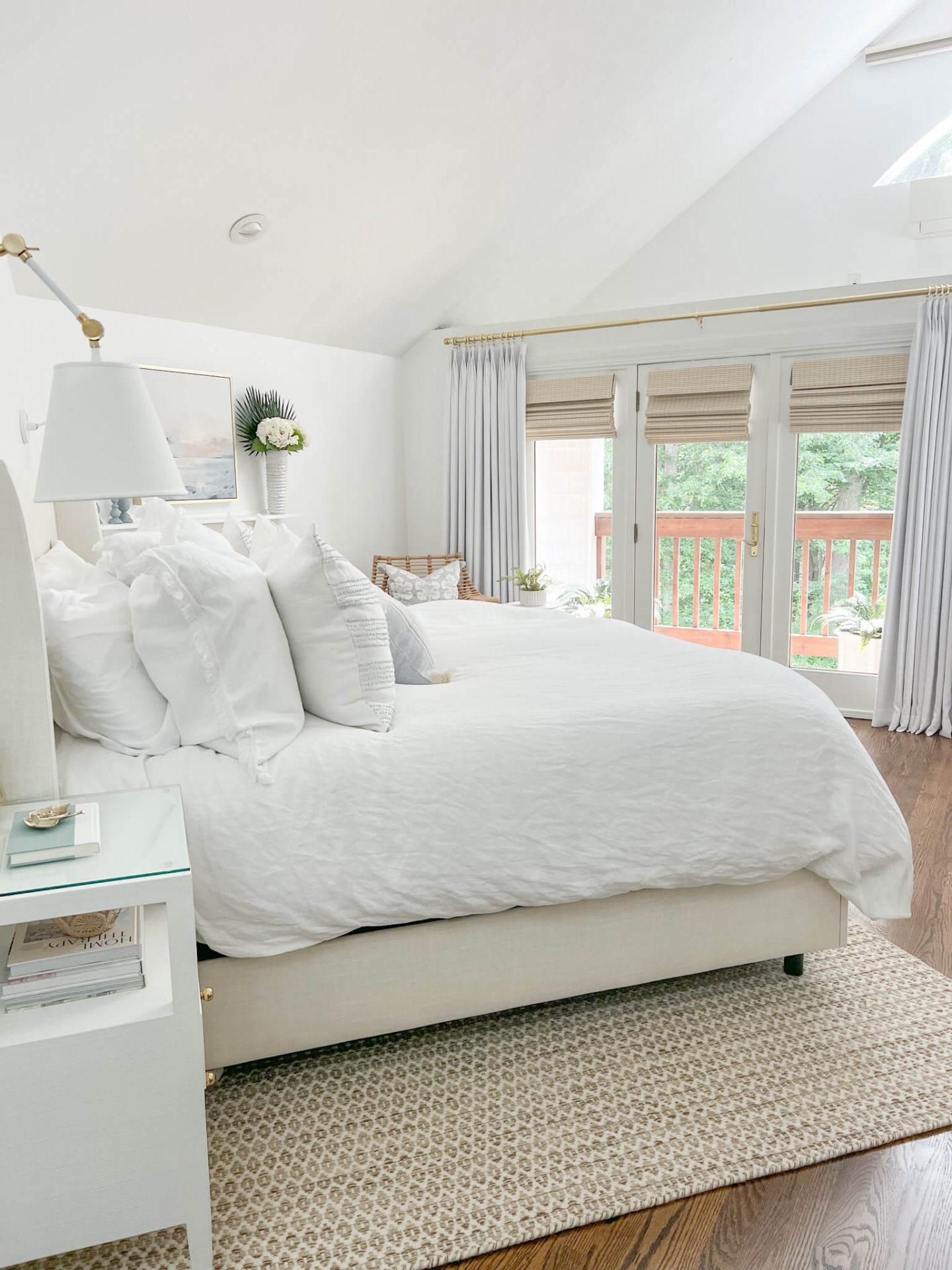 Coastal Bedroom: Utilize soft hues and beachy decor for ​tranquility