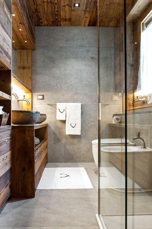 Earthy tones create a calming⁢ ambiance ​in Chalet Bathrooms