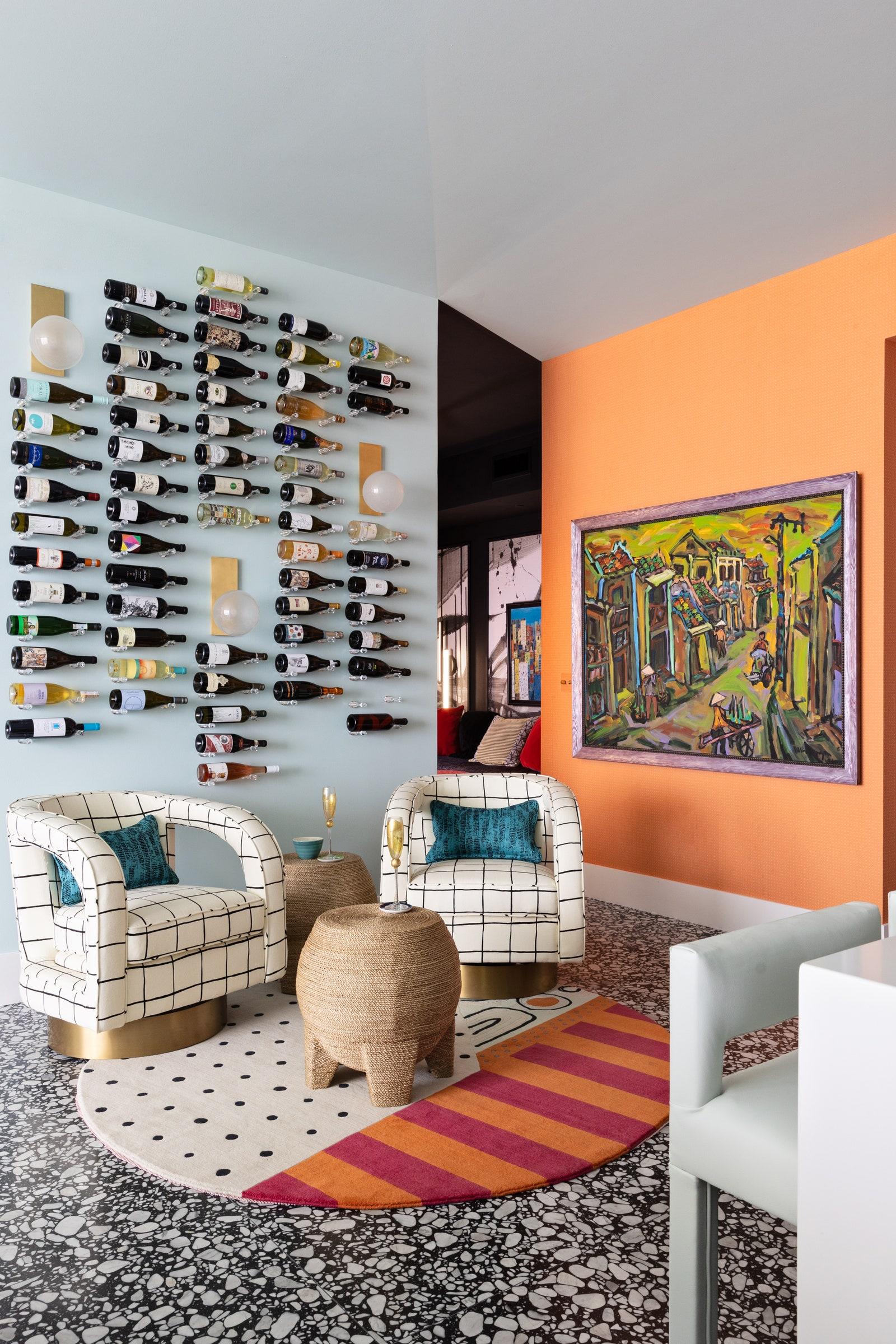 Incorporate an accent wall⁣ for a striking interior design feature