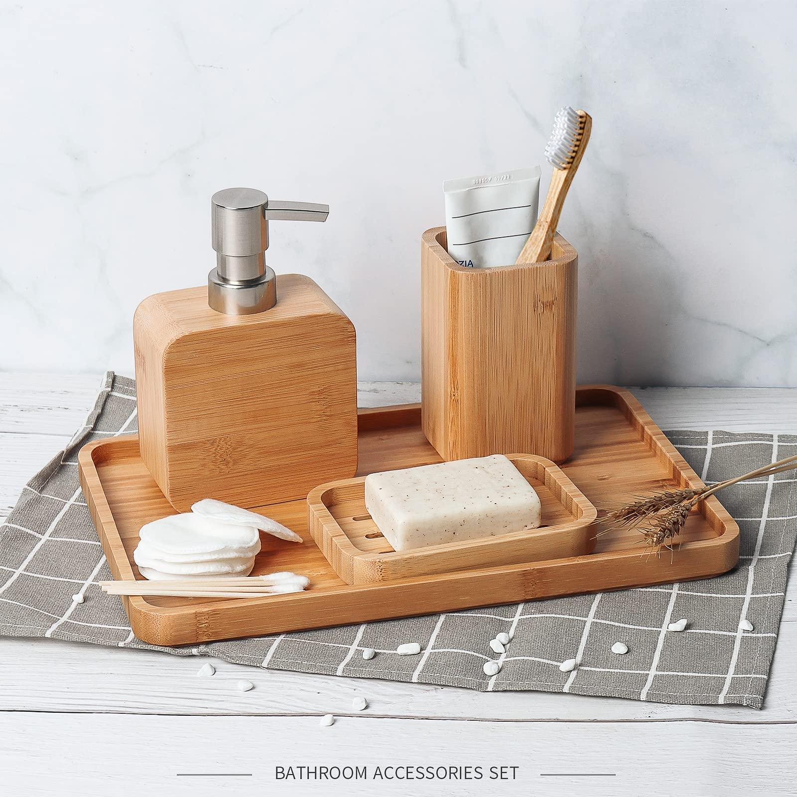 Consider bamboo accessories to elevate the​ natural look ‍of your wooden bathroom