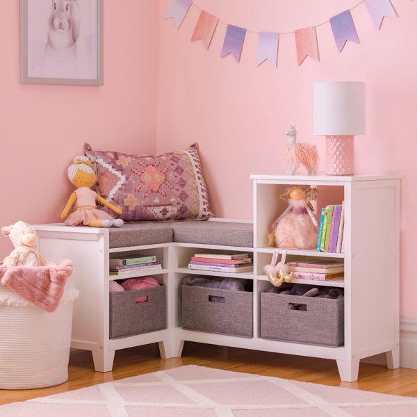 Create a cozy reading nook in your‍ small nursery corner