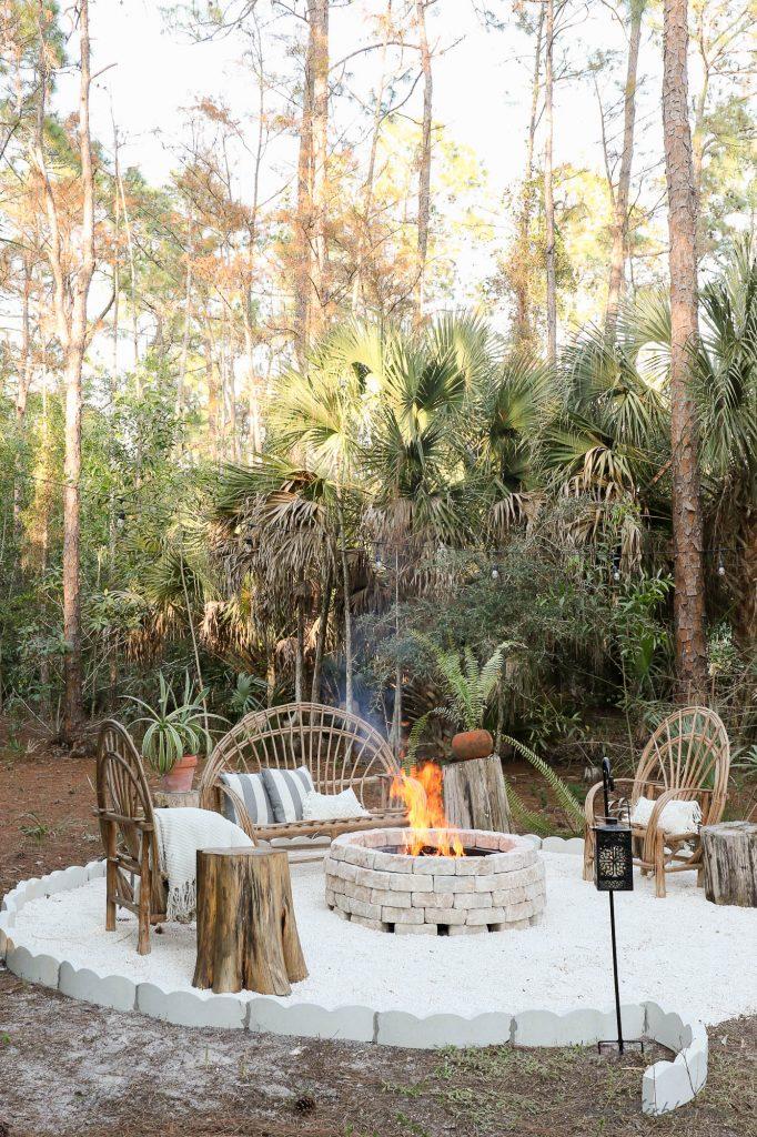 Build ‍a rustic fire pit for ⁤backyard gatherings ​and warmth