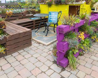 Rustic Pallet ⁤Garden⁢ Wall: ‍Create a Unique Vertical ⁢Landscape