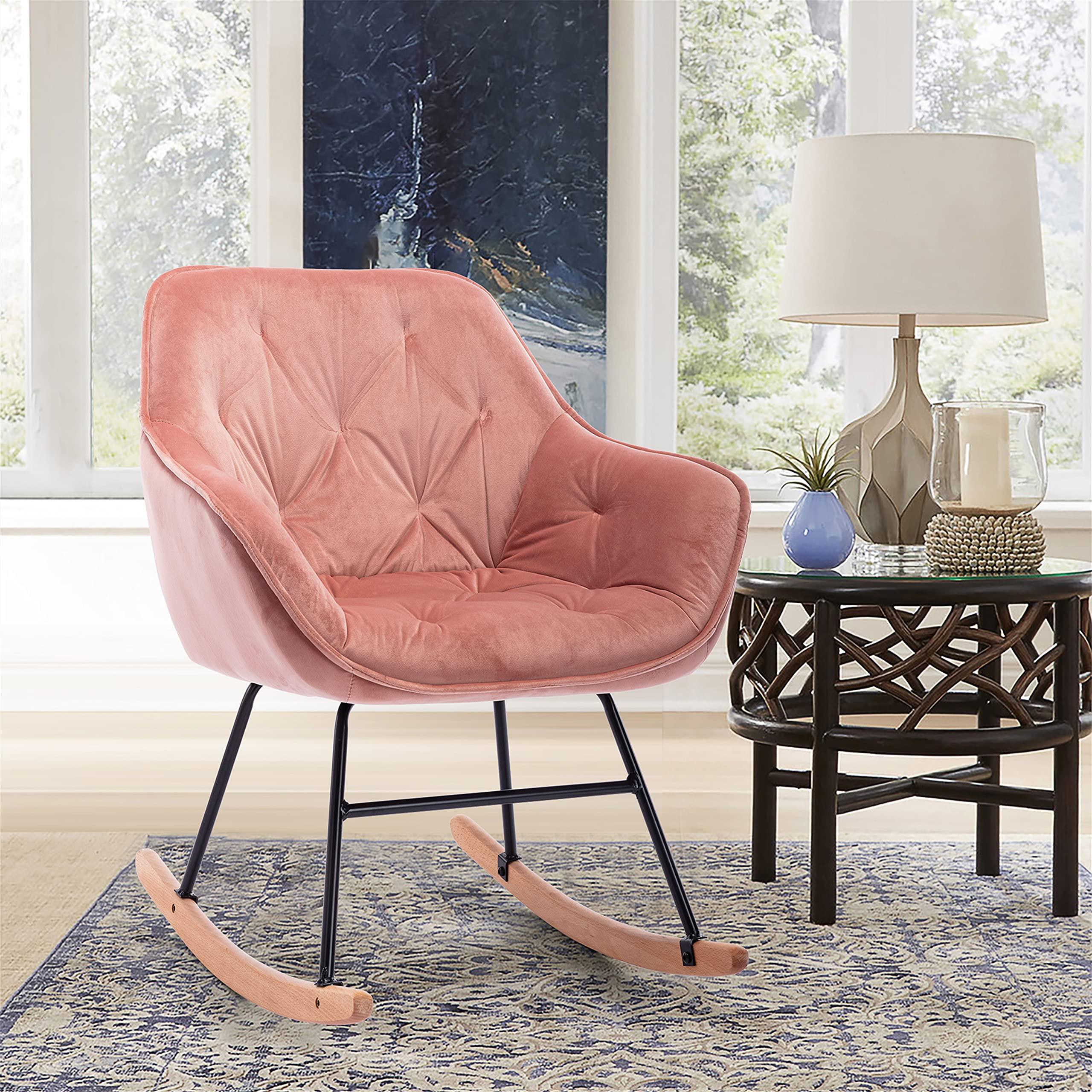 A ‌cozy rocking chair is⁢ perfect for soothing your little one in the nursery nook