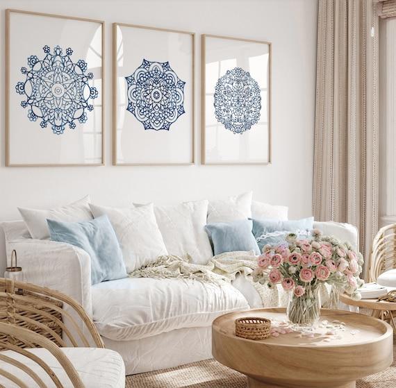 Mix patterns and prints for a‌ playful blue living room vibe