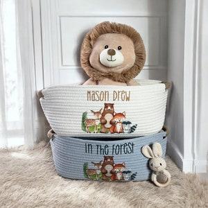 A⁢ plush toy basket⁤ for organized playtime in your Nursery Nook