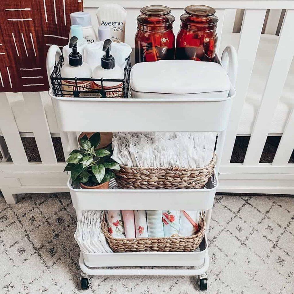 Utilize a rolling ⁣cart for versatile storage in ⁤small nursery