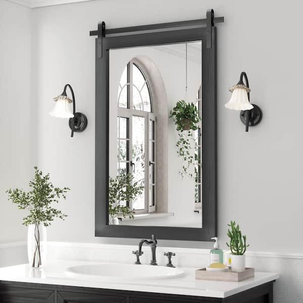 Use ⁢wood-framed mirrors to enhance the wooden bathroom’s⁤ natural elegance and charm