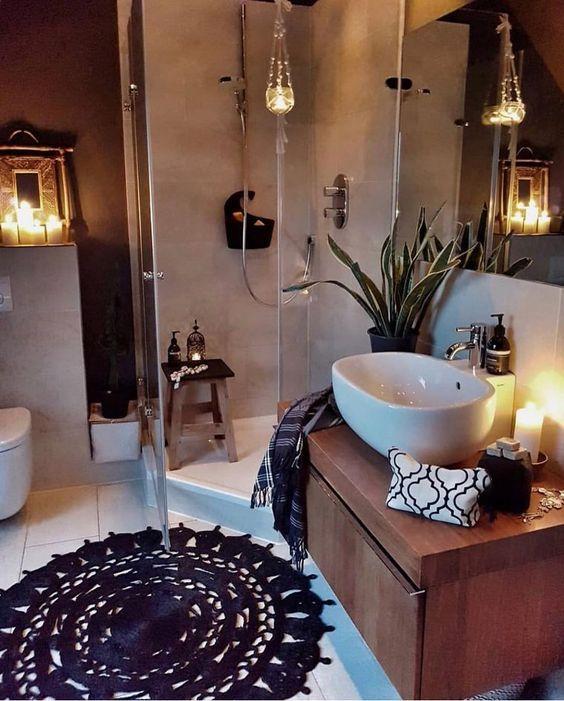 Use candles for soft lighting in your serene boho ⁣bathroom space