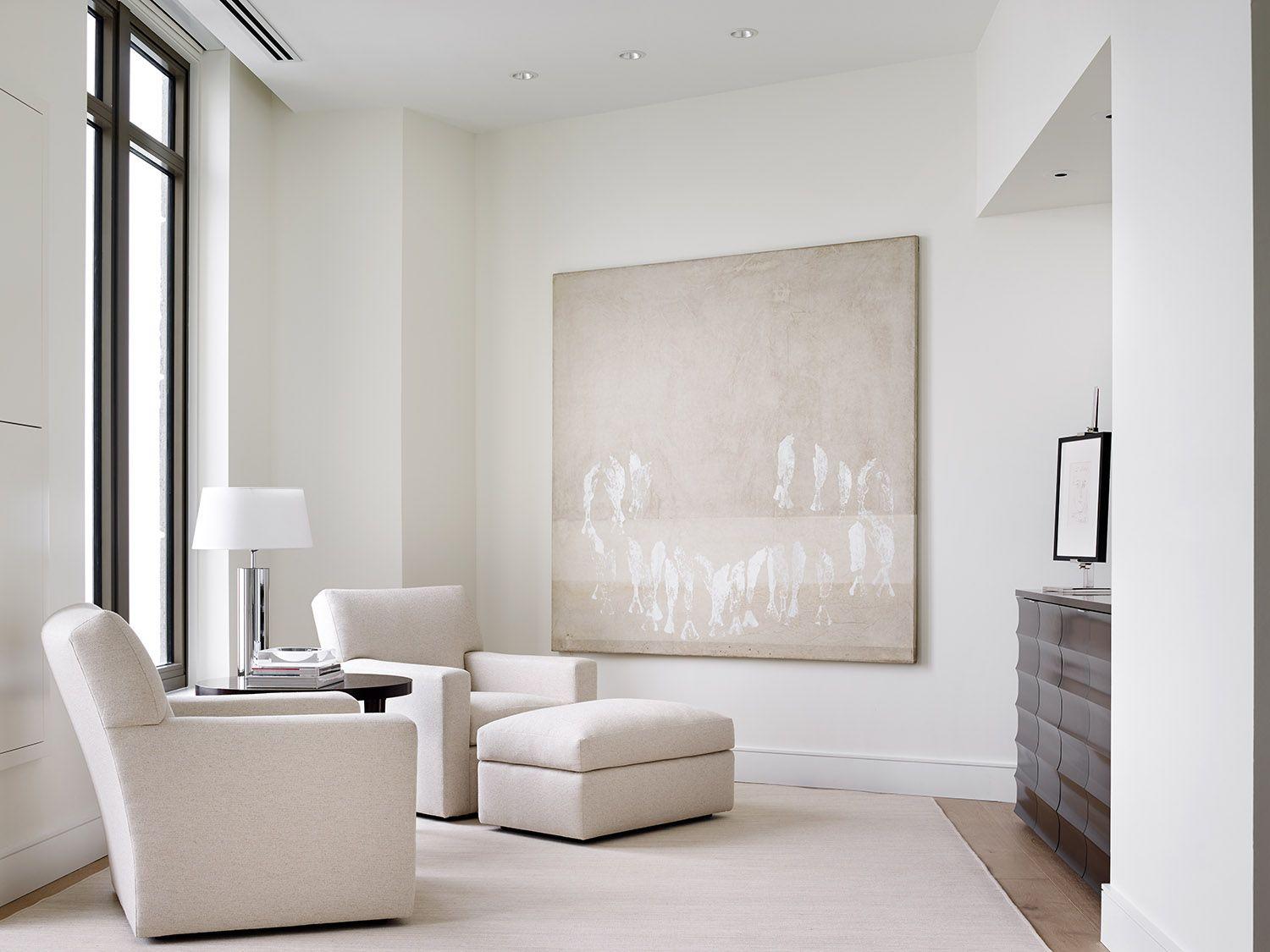 Minimalist Aesthetics: Clean Lines for Serene Interior Design Experiences