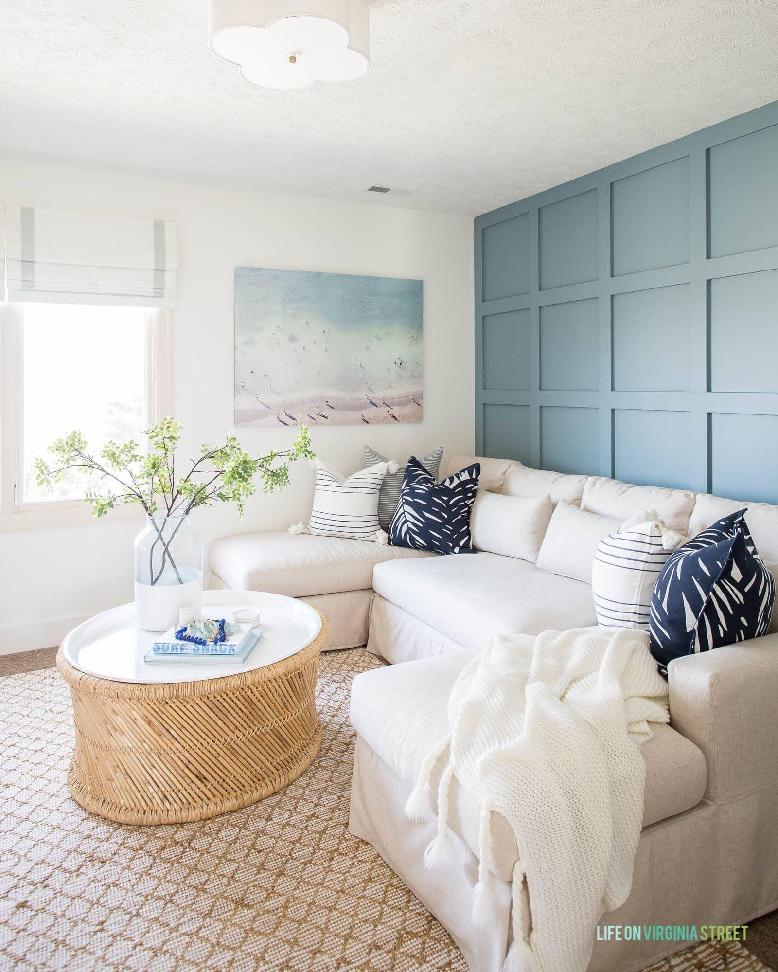 Coastal Living Room:⁢ Soft ⁣hues and beachy accents bring serenity indoors