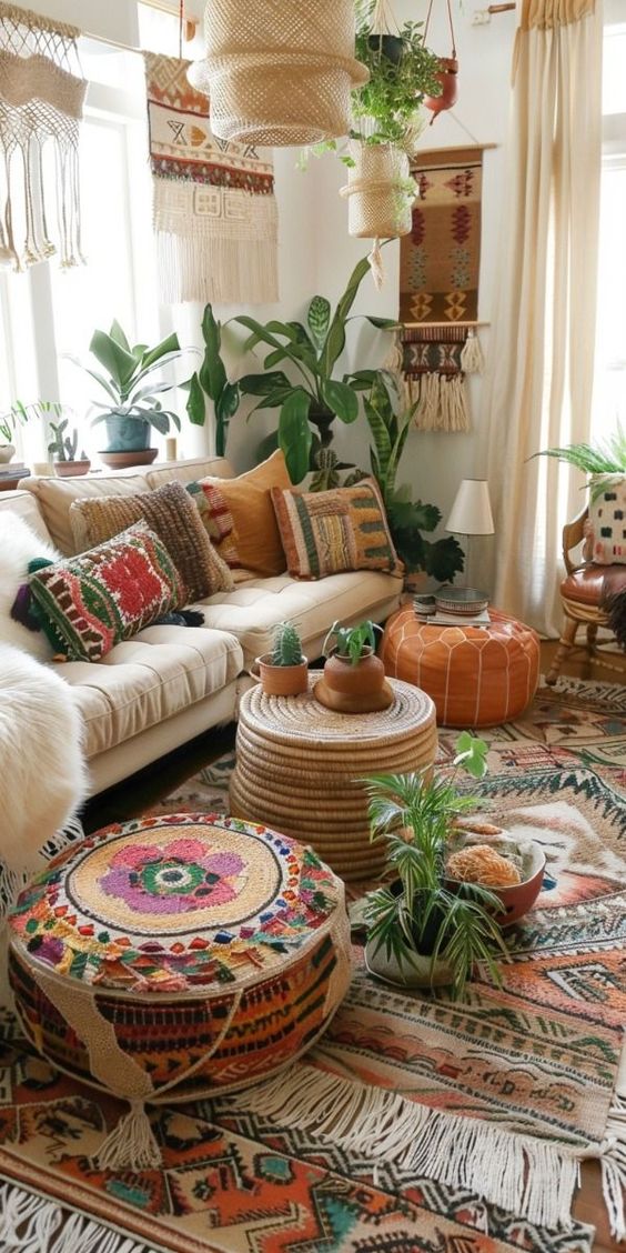 24 Inspiring Ideas for a Cozy Boho Living Room Makeover