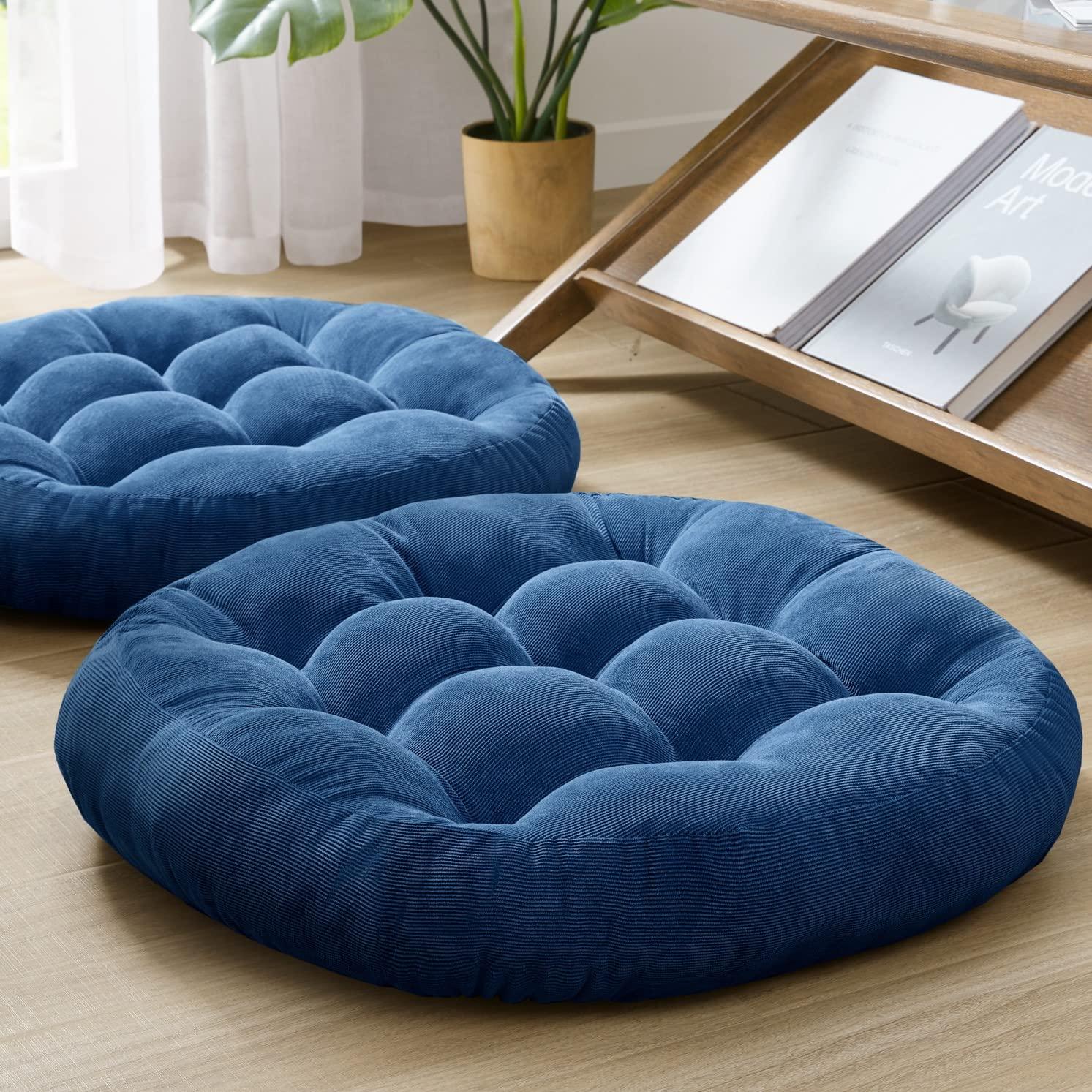 Opt⁢ for oversized cushions for comfort in your blue‍ living room