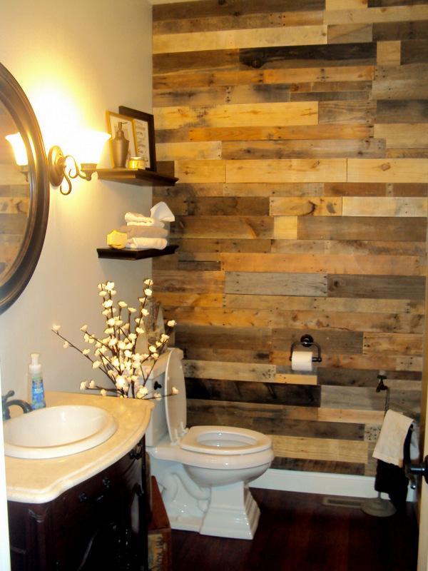 Embrace nature ‌with a stunning wooden⁣ bathroom accent wall featuring reclaimed ​wood planks