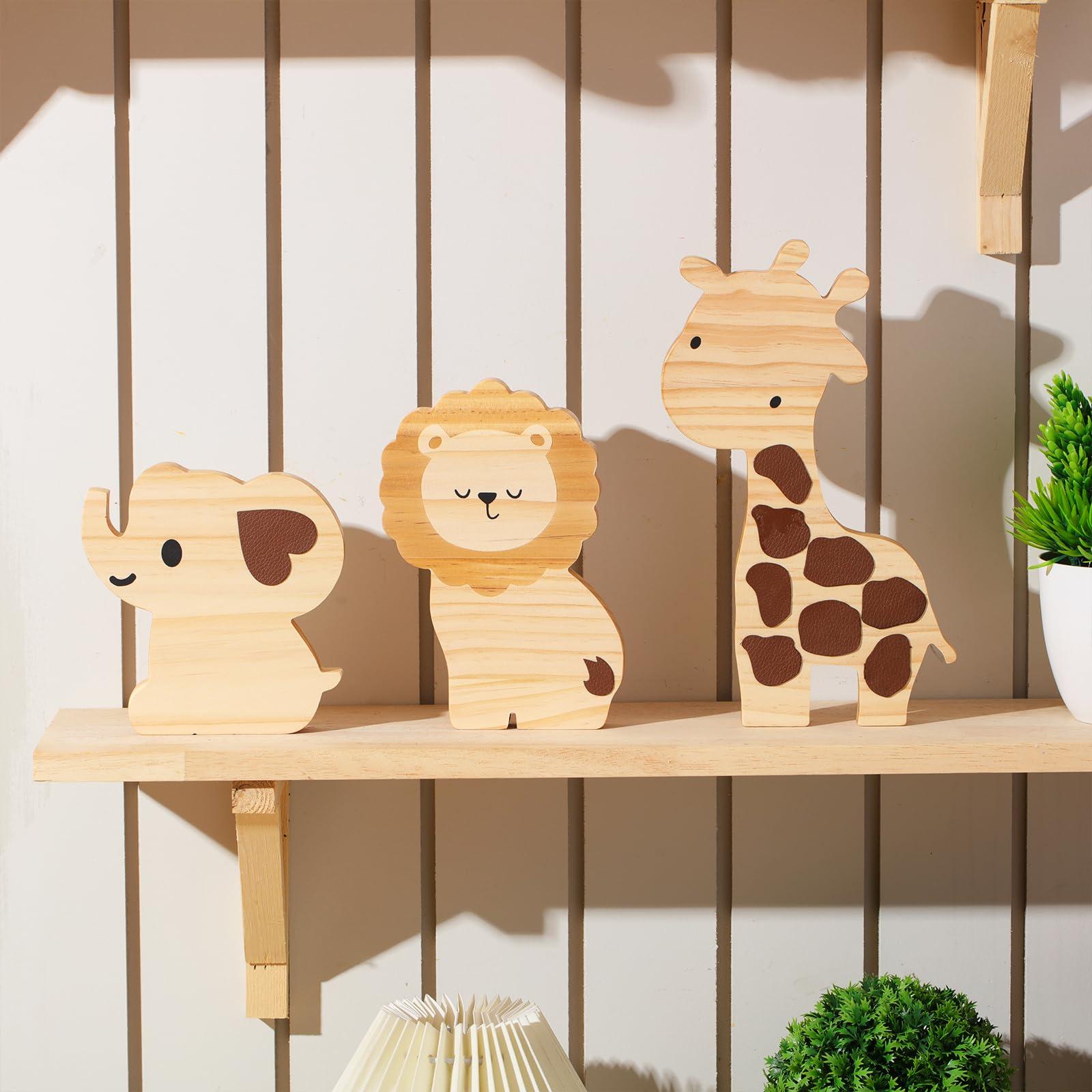 Adorable animal-themed accessories for a playful‍ girls nursery ‌touch