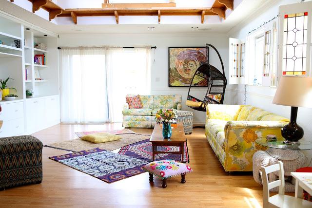 Layer patterned rugs to ⁢create a warm, inviting ‍Boho Living Room‌ atmosphere