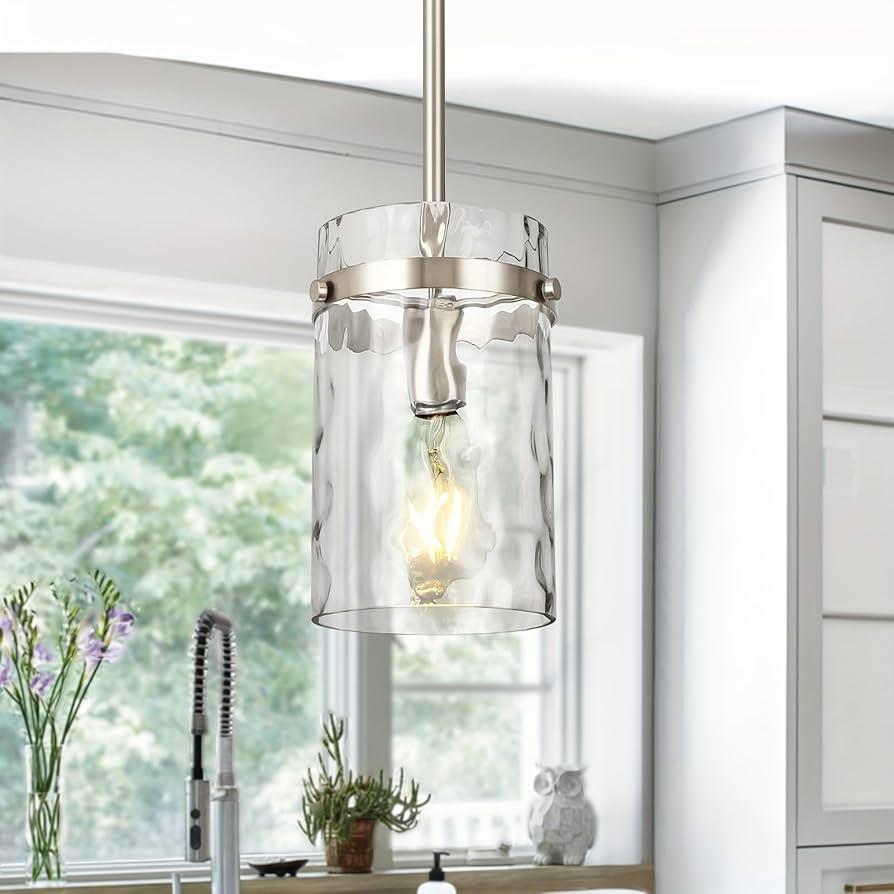 Hang‍ quirky⁢ pendant lights‍ for a stylish twist in your eclectic bathroom