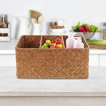 Rustic ⁤wicker baskets ⁣for ‍organized ‍storage in the Chalet Bathroom