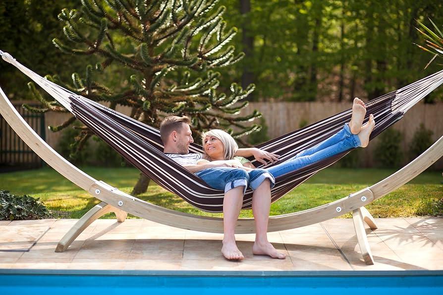 Add ‍a hammock for ultimate relaxation in your backyard