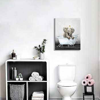 Hang a‌ unique‌ piece of art above the toilet for a⁢ focal point in your eclectic bathroom