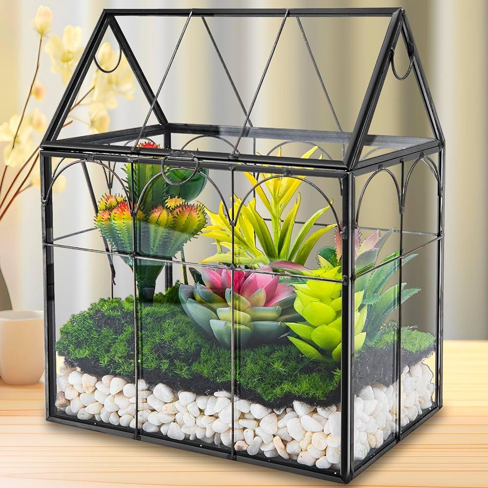 Display terrariums for⁢ a mini indoor garden experience in your earthy living ⁤room