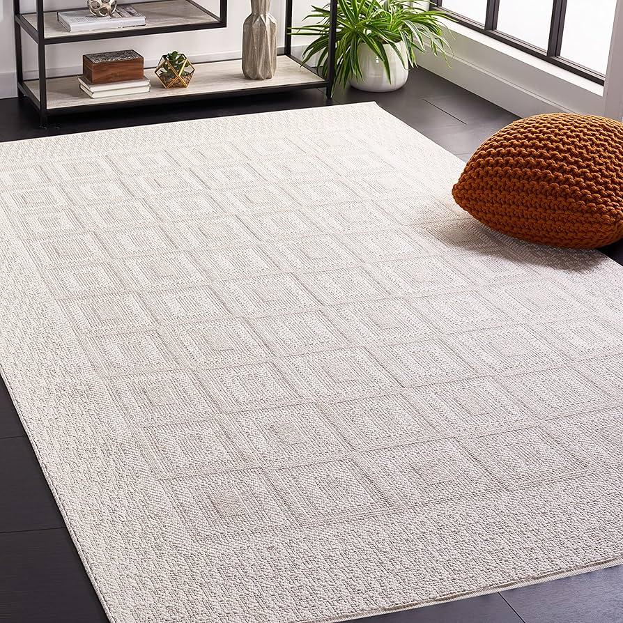 Bedroom‍ Trend:‍ Textured ⁢Rugs - ​Enhance ​comfort‍ and style ‌with layered rugs for a warm atmosphere