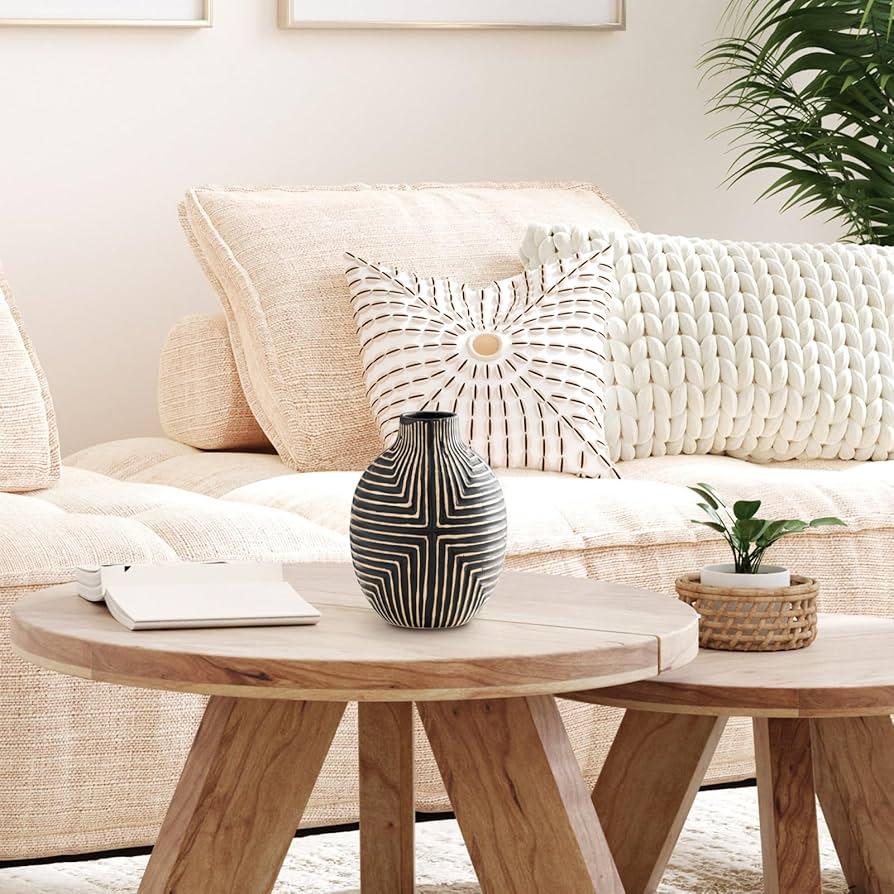 Choose handmade ceramics⁢ for unique touches in your Boho Living Room atmosphere