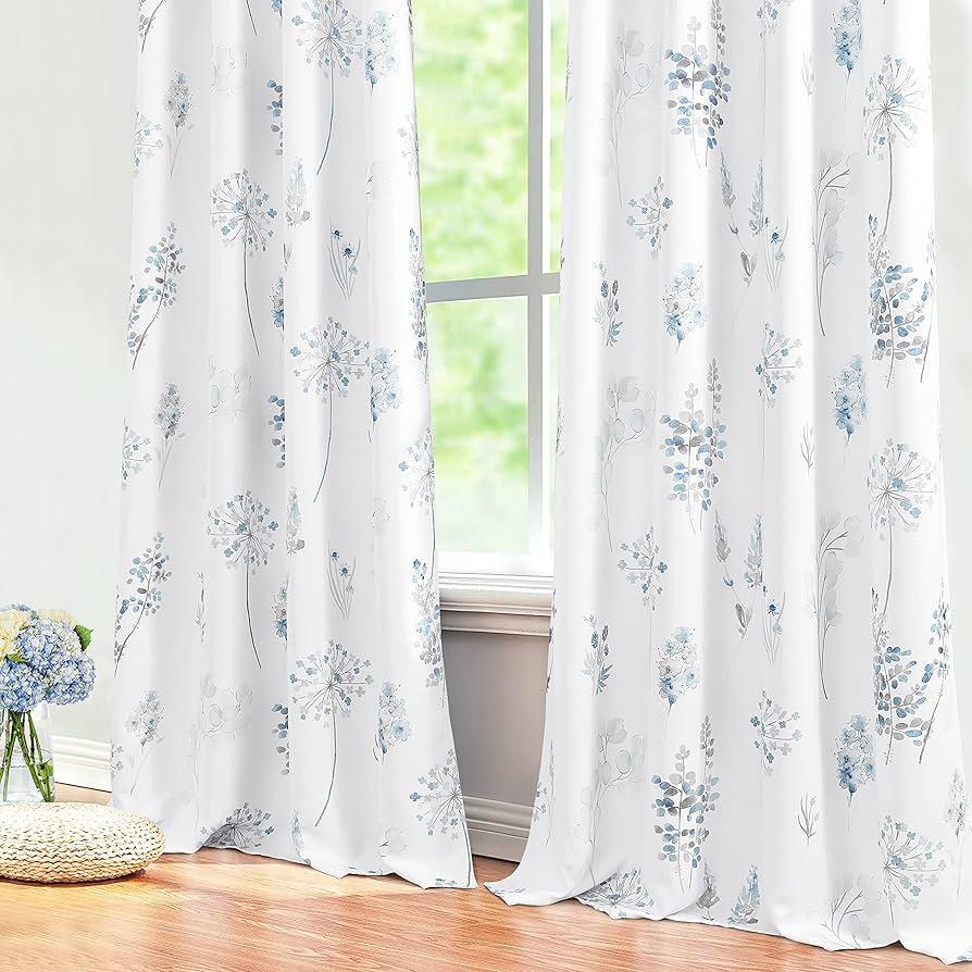 Select calming blue curtains​ for⁤ privacy and elegance