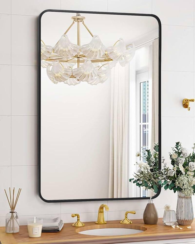 Consider adding a statement mirror for a​ focal ⁣point ⁤in‌ your farmhouse bathroom