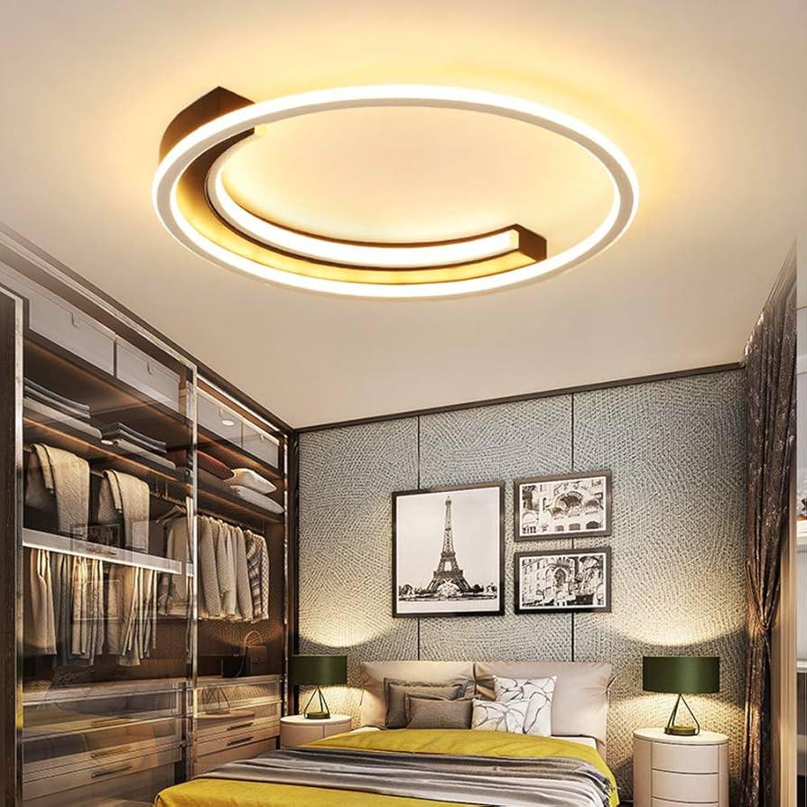 Minimalist ​lighting ⁤fixtures elevate style without excess in Bedroom