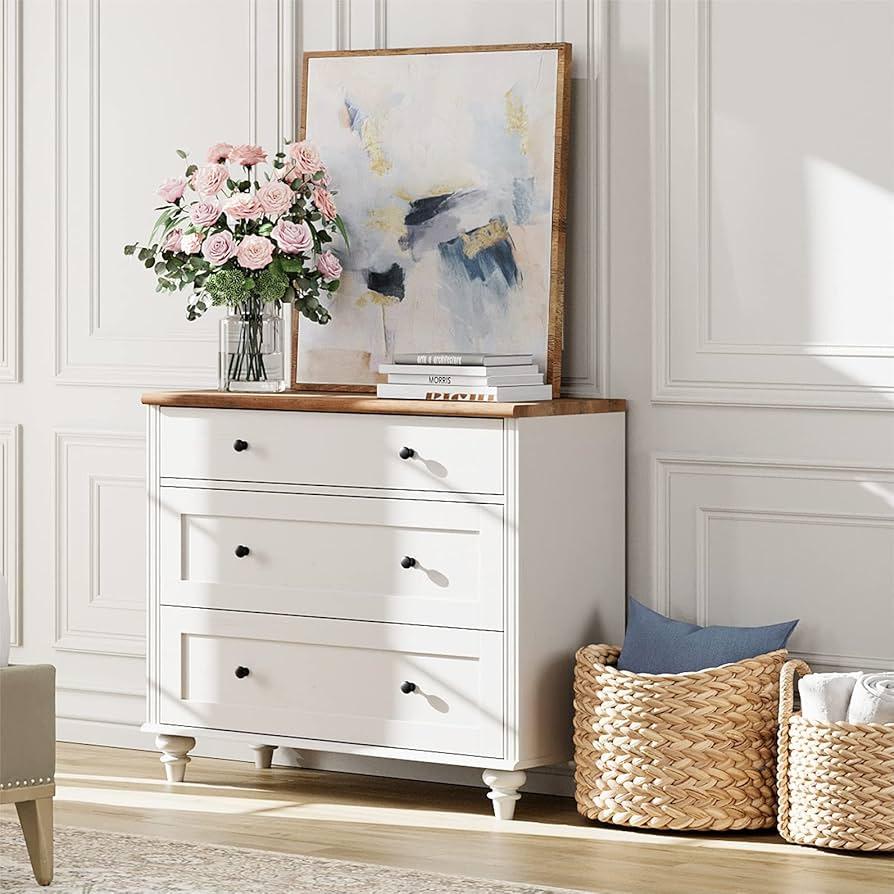 Use a compact dresser that⁤ fits in your small nursery