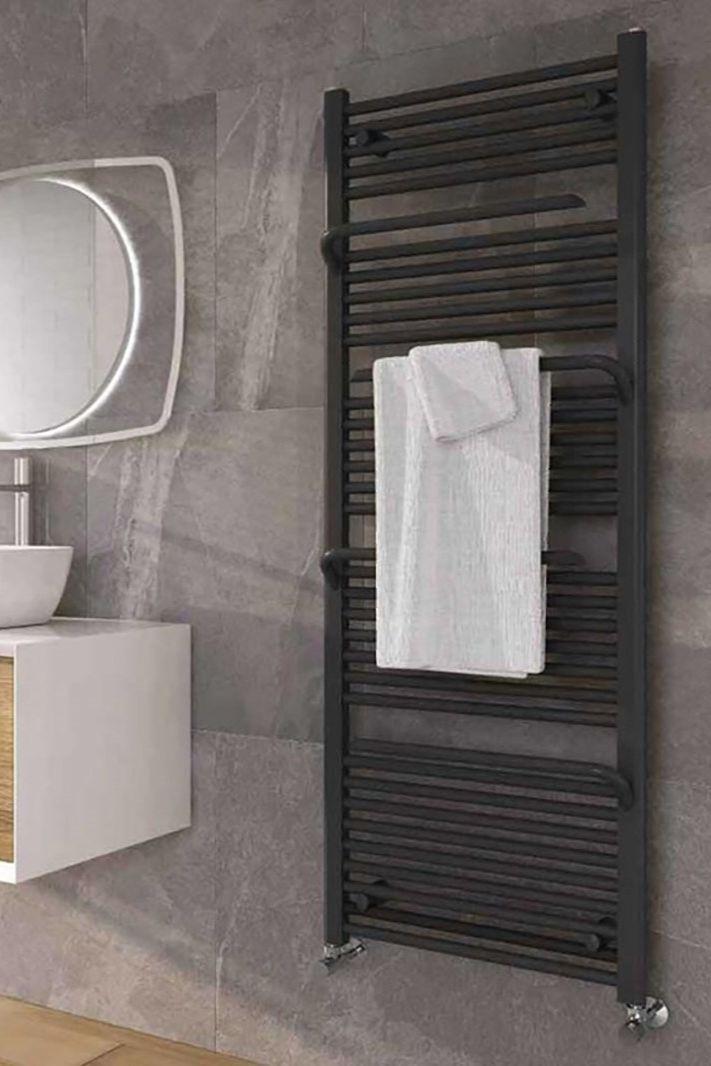 Heated towel rack for warm towels in your chalet bathroom