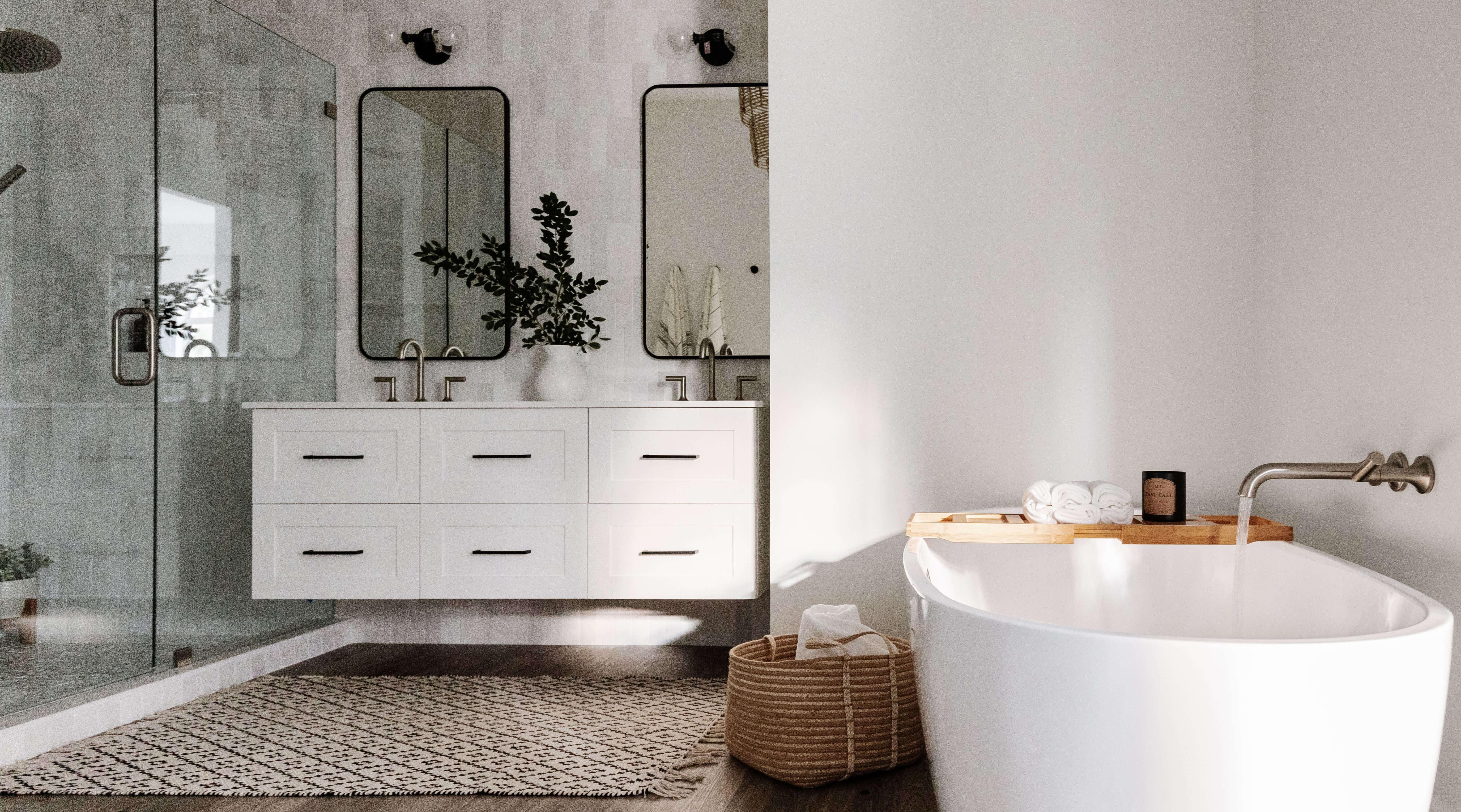 Mix and match your vanity styles‌ for ​a truly ⁣eclectic bathroom experience