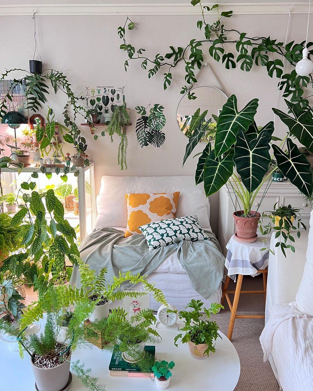 Utilize plants and natural light to enhance the fresh Bedroom Trend and bring ‌life indoors