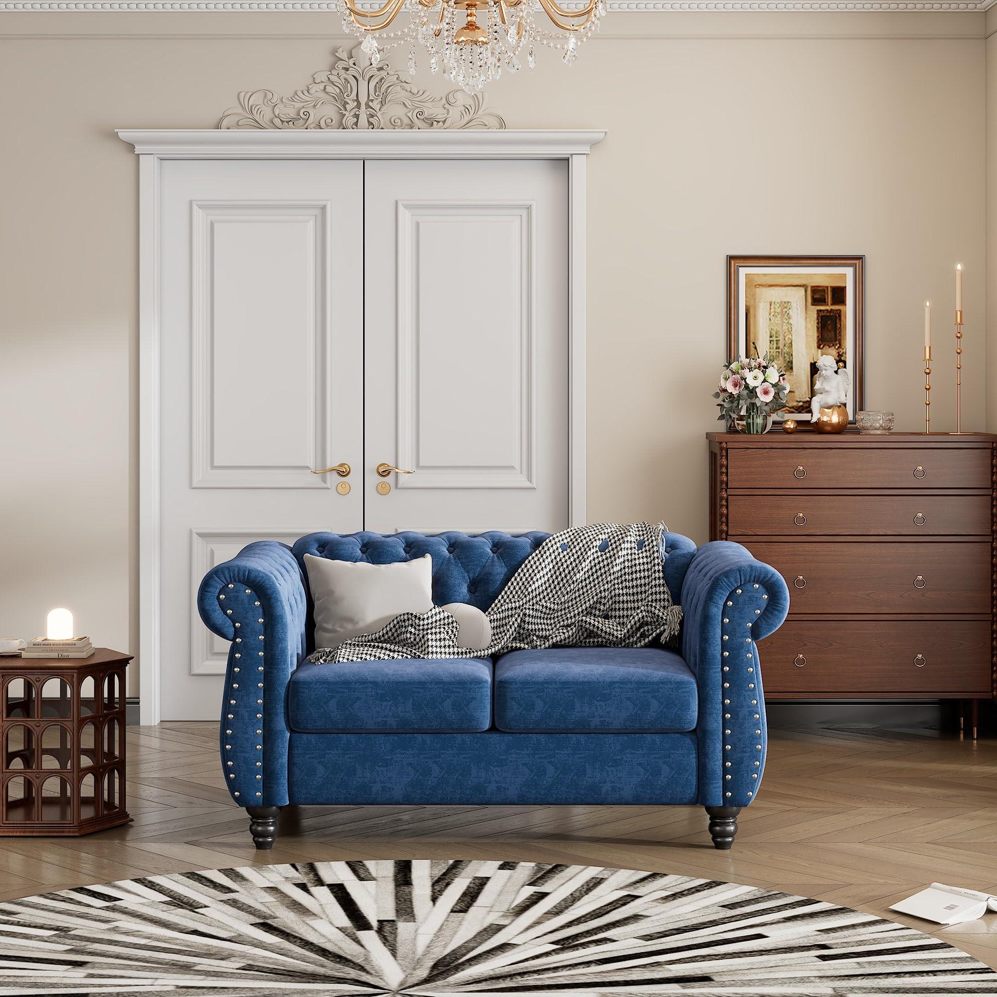 Incorporate a classic Chesterfield sofa for‍ a timeless touch in your vintage living room