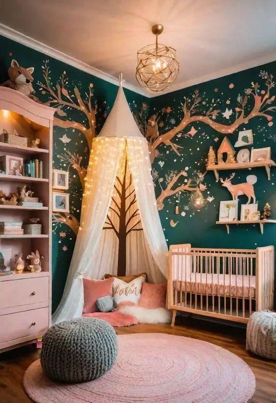 Enchanted theme decorations to evoke fantasy in your girls nursery