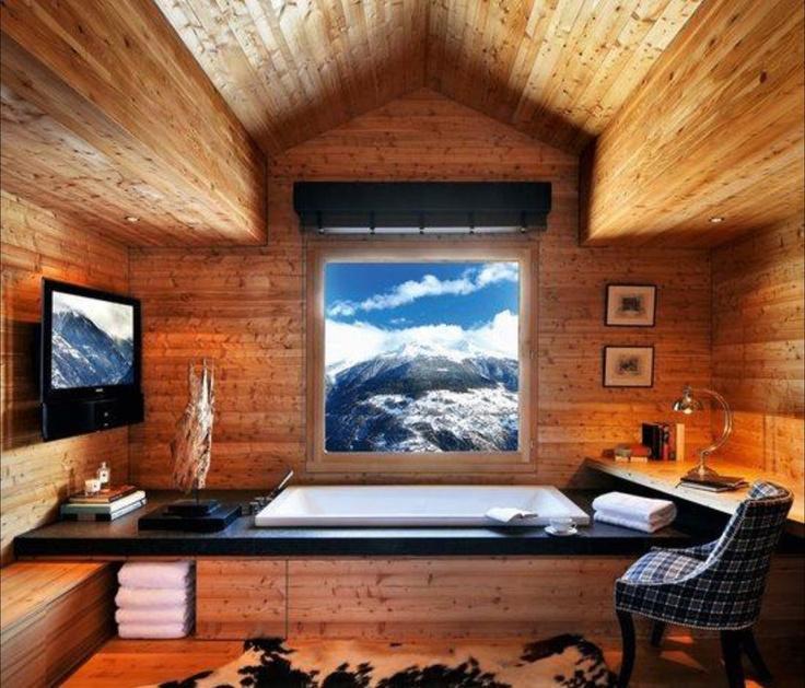 Skylights⁤ to brighten your chalet bathroom with natural ⁢light