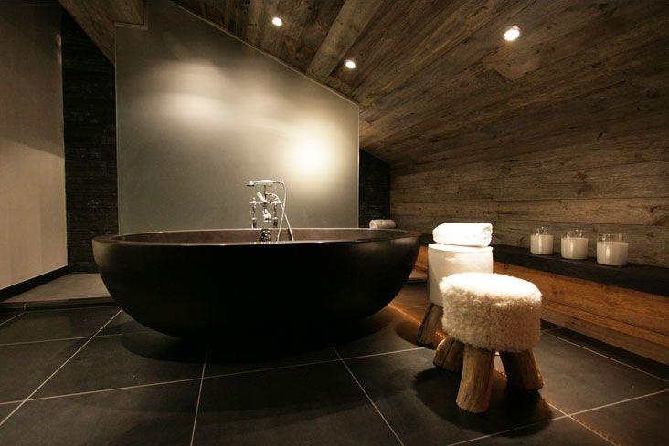 Install a​ rain ‌shower​ for spa-like experiences⁤ in your Chalet Bathroom